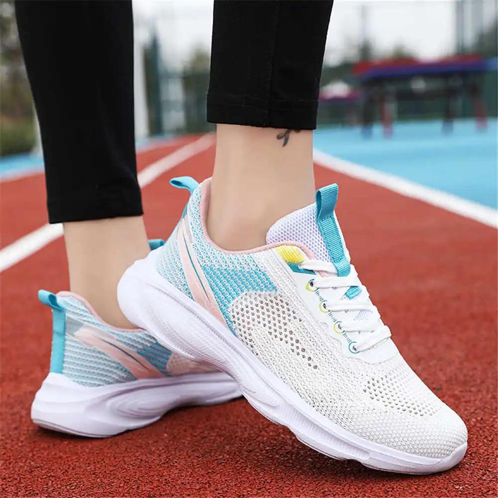 Fashion Massive Rubber Sole Womens Run And Walk Tennis Luxury Brand Designer Shoes Sneakers 37 Sports Athlete New Specials Style
