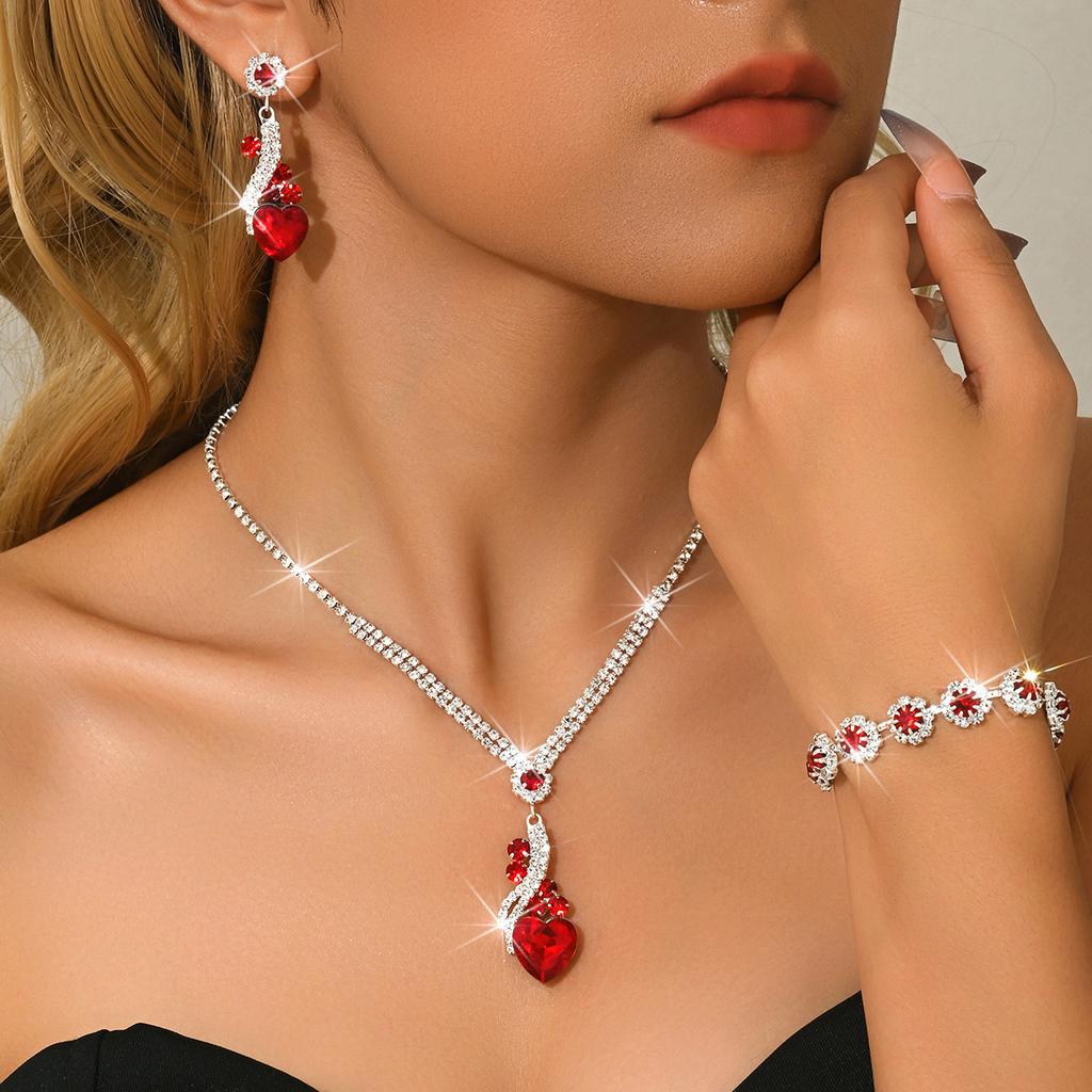 European and American New Fashion Hot-selling Diamond Luxury Necklace Bracelet Earrings Jewelry Set Bridal Wedding Dinner Accessories 2026