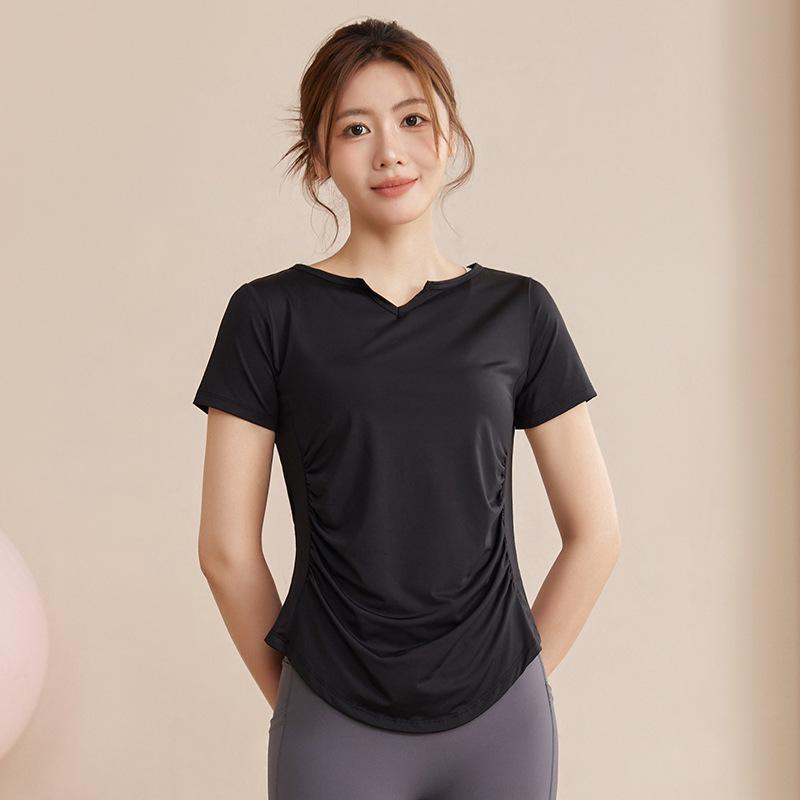 Plus Size Women's Quick-Dry Yoga Top - Short Sleeve, Slimming, Loose Fit for Running & Fitness