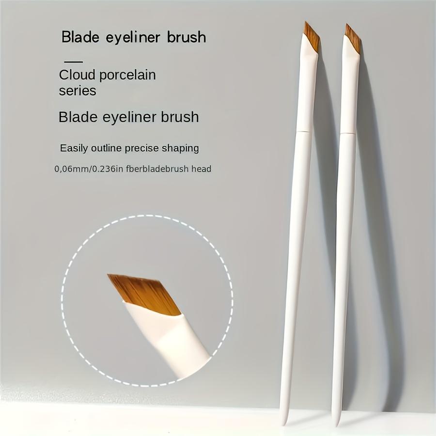 1-piece Set of Porcelain White Precision Angle Eyeliner Pencil and Eyebrow Brush - Nylon Brush, Fragrance-free
