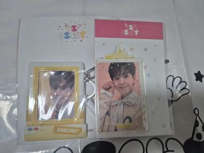 Highlight 15th Anniversary Pop-Up Yang Yoseob Photo Card Holder Used