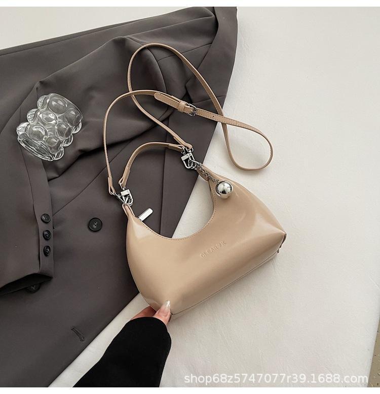 Casual Dumpling Bag Niche Crossbody Bag 2025 Spring New Trendy Underarm Bag Korean Version Commuter Korean Girl Bag