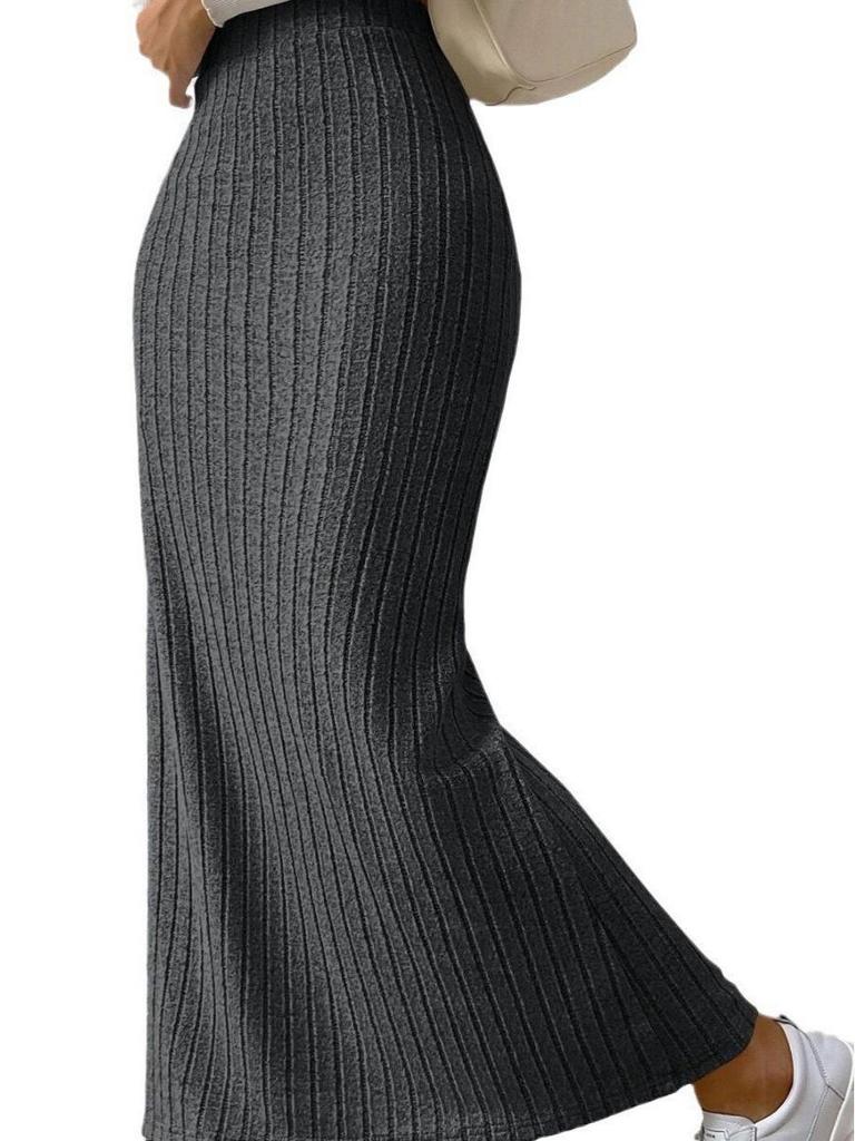2025 High-Waisted Knit Skirt with Side Slit - Autumn/Winter European & American Style for Women