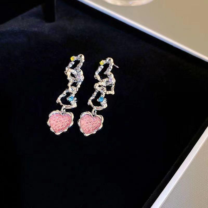 Pink Heart Cubic Zirconia Stud Earrings for Women - Trendy 2025 Niche Design Sense Ear Clip Accessories