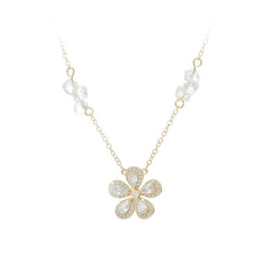 Woman Sweater Necklace Flower Pendant Chains Fashion Adjustable Copper Decor Birthday Decorations Jewelry for Jewelries