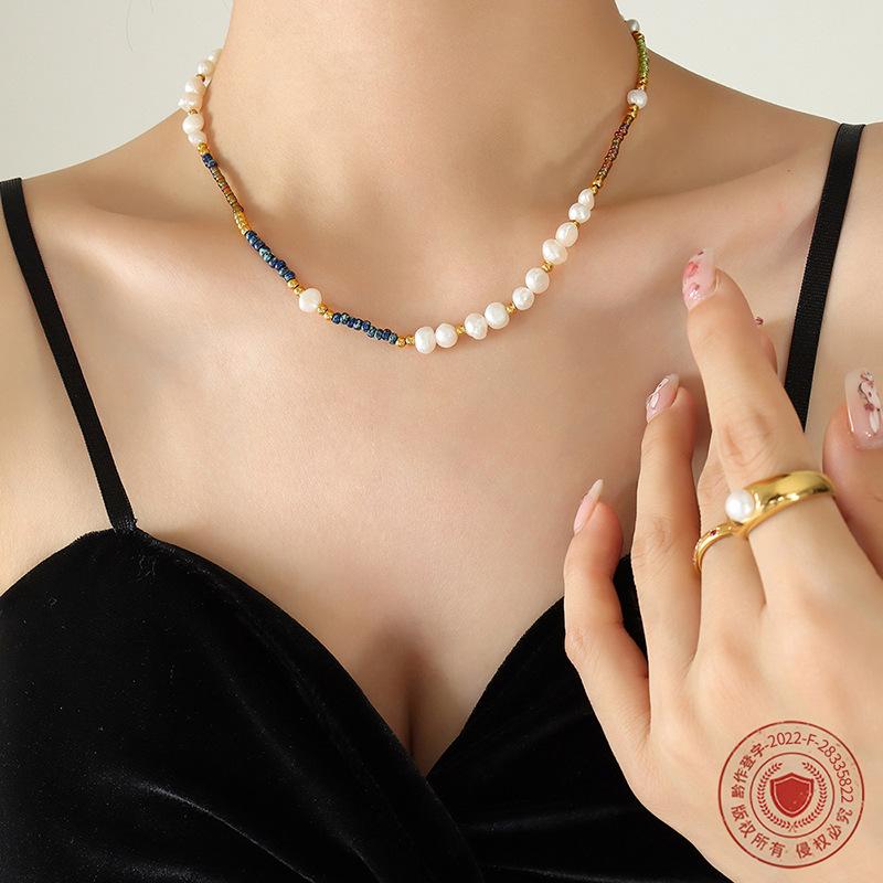 Bohemian Freshwater Pearl Natural Stone Glass Titanium Steel Beaded Collarbone Chain Personalized Light Luxury Niche Design Necklace