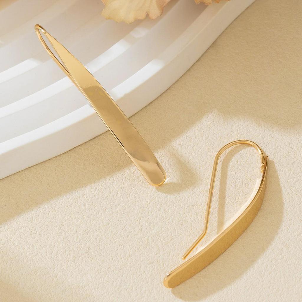 Elegant European & American Long Water Drop Earrings - Chic, High-End, Sexy & Trendy Women's Studs