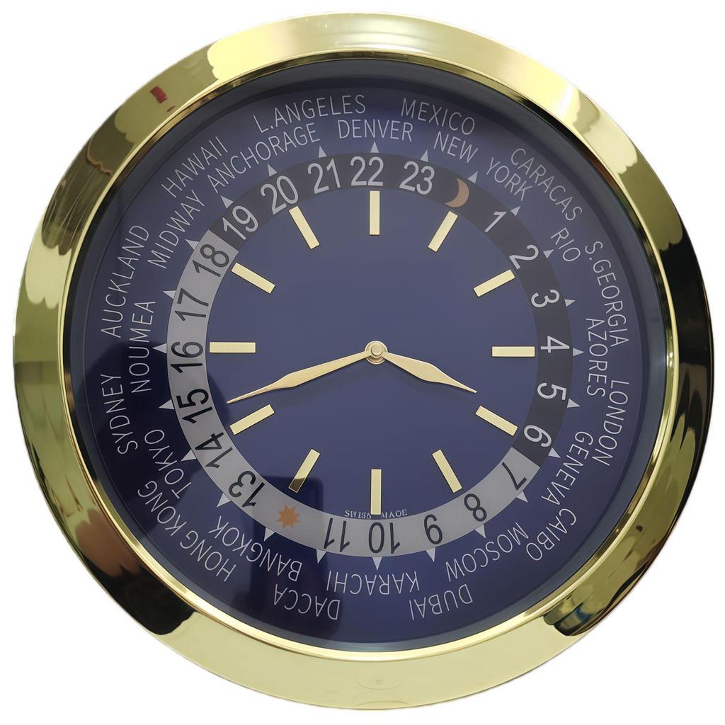 Leuchtende Lux Wandmontierte Metalluhr: Modernes Dekorationsstück für Wohnzimmer