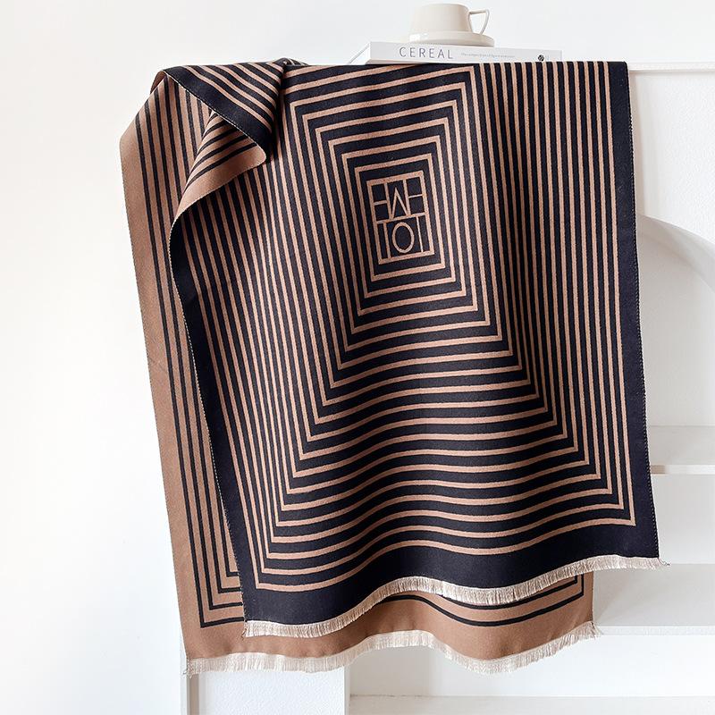 Geometric stripes are contrasting colors, double-sided imitation cashmere scarf, winter high-end warm shawl
