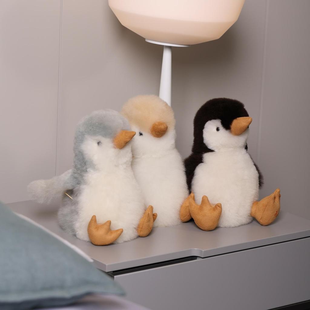 INJOI Plush Animal, Natural Alpaca Fur, Rare, Fluffy, Handmade, Cute, Perfect Gift for Anniversaries and Special Occasions (Penguin, 22cm, Black,