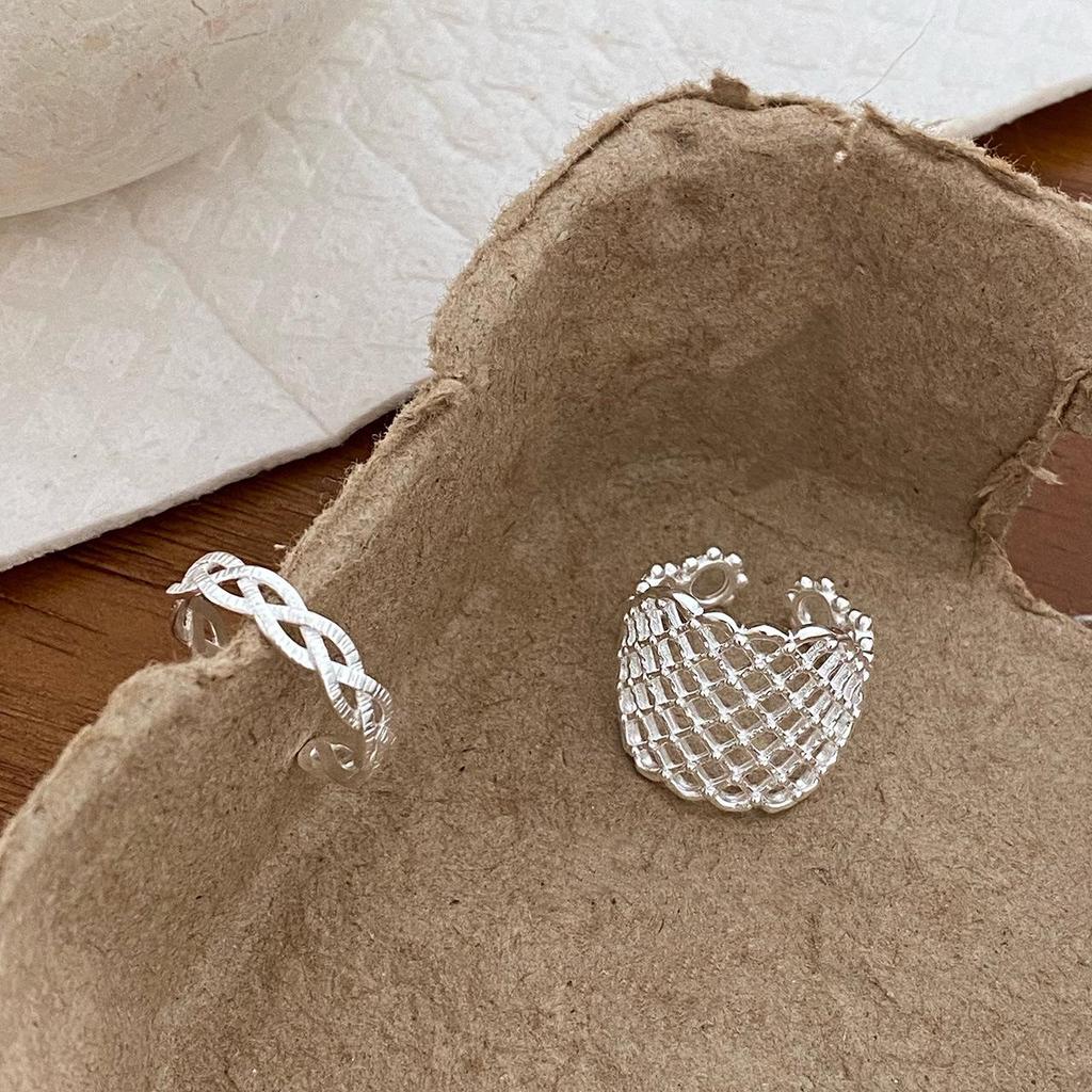 Hollow Geometric Grid Ring: Adjustable, Stylish & Versatile Open Ring for Women
