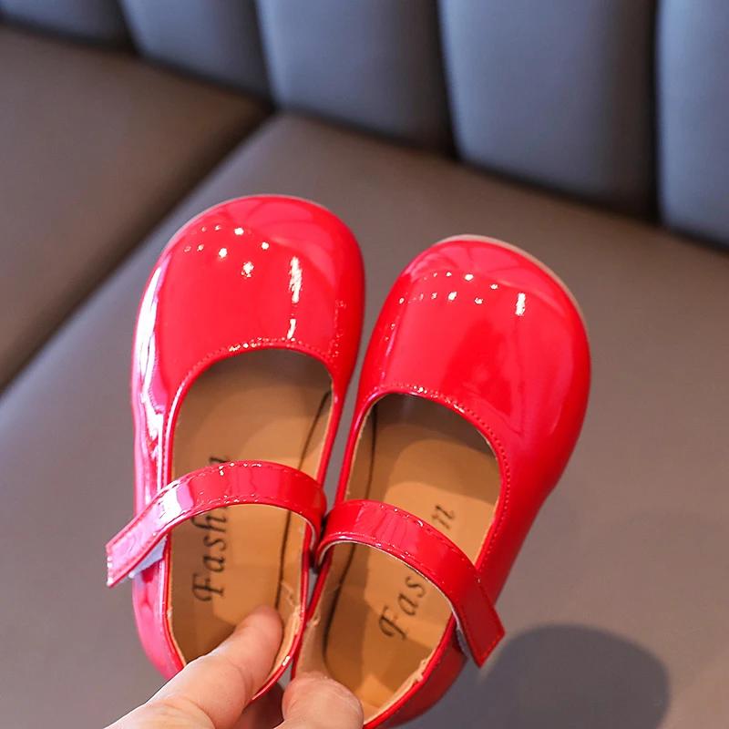 

Туфли Мэри Джейн для девочек Весна Осень Детские Мягкая ПУ кожа На плоской подошве для девочки Резиновые балетки Школьные туфли для вечеринки Красные Черные 35