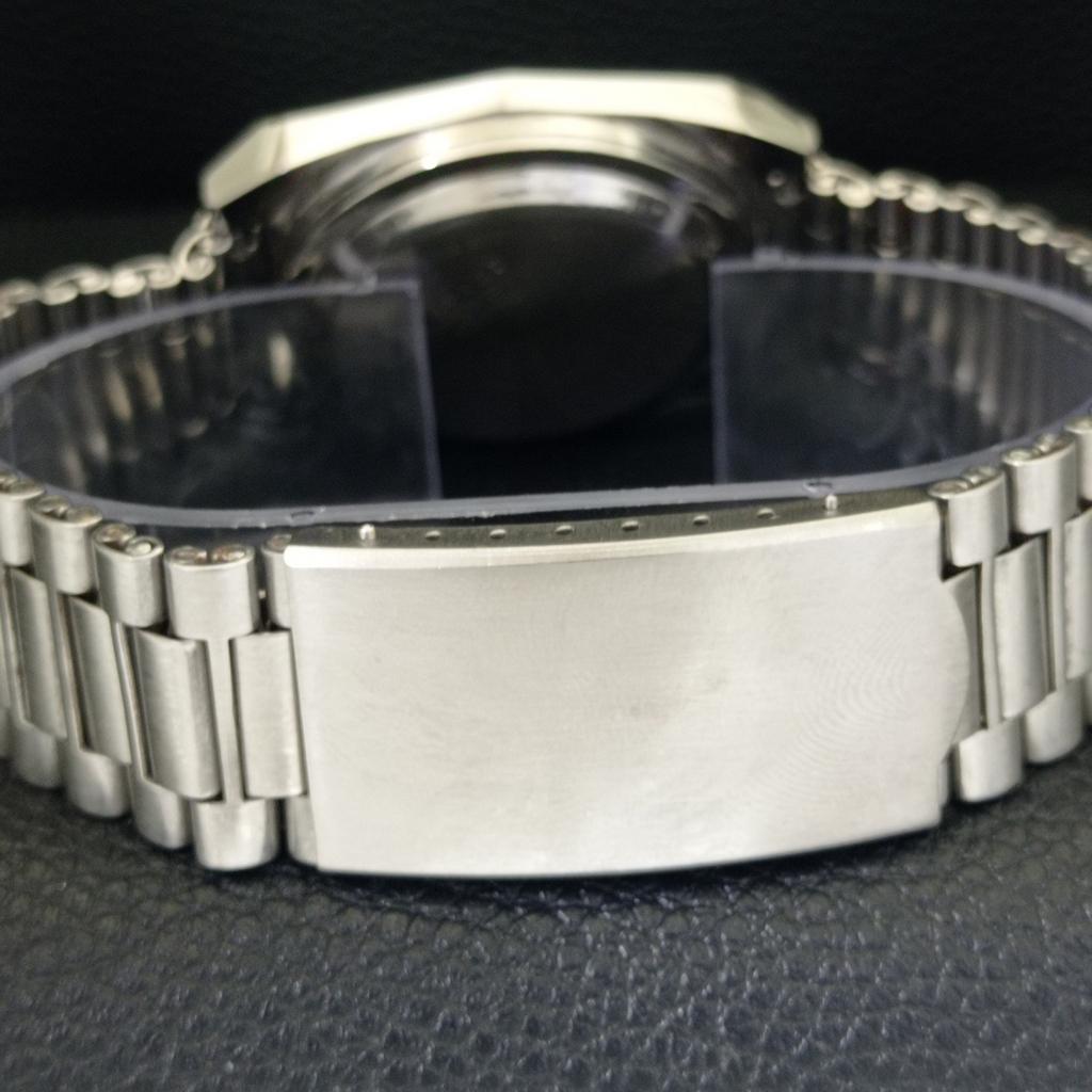 GENUINE VINTAGE SEIKO 5 AUTOMATIC 7009A JAPAN MENS WHITE DIAL WATCH A702439-5 R124-a702439