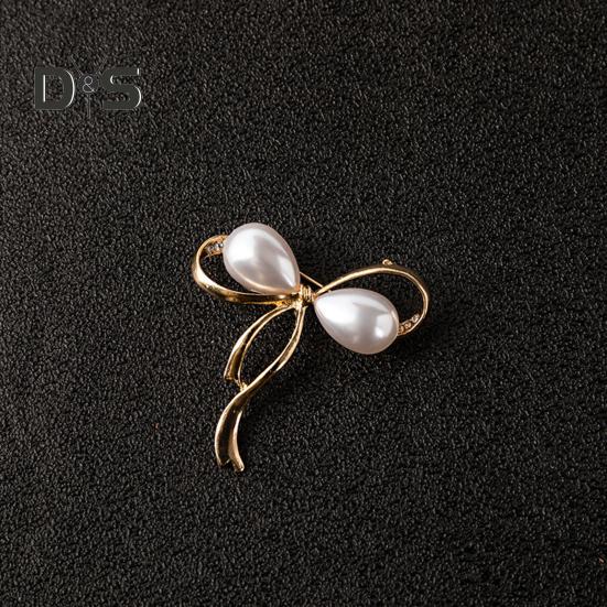 Women Brooch Faux Pearl Hollow Bow Decor Stainless Exquisite Vintage Anti-slip Wear-resistant Coat Collar Hat Scarf Decoration Clothes Pin Garment