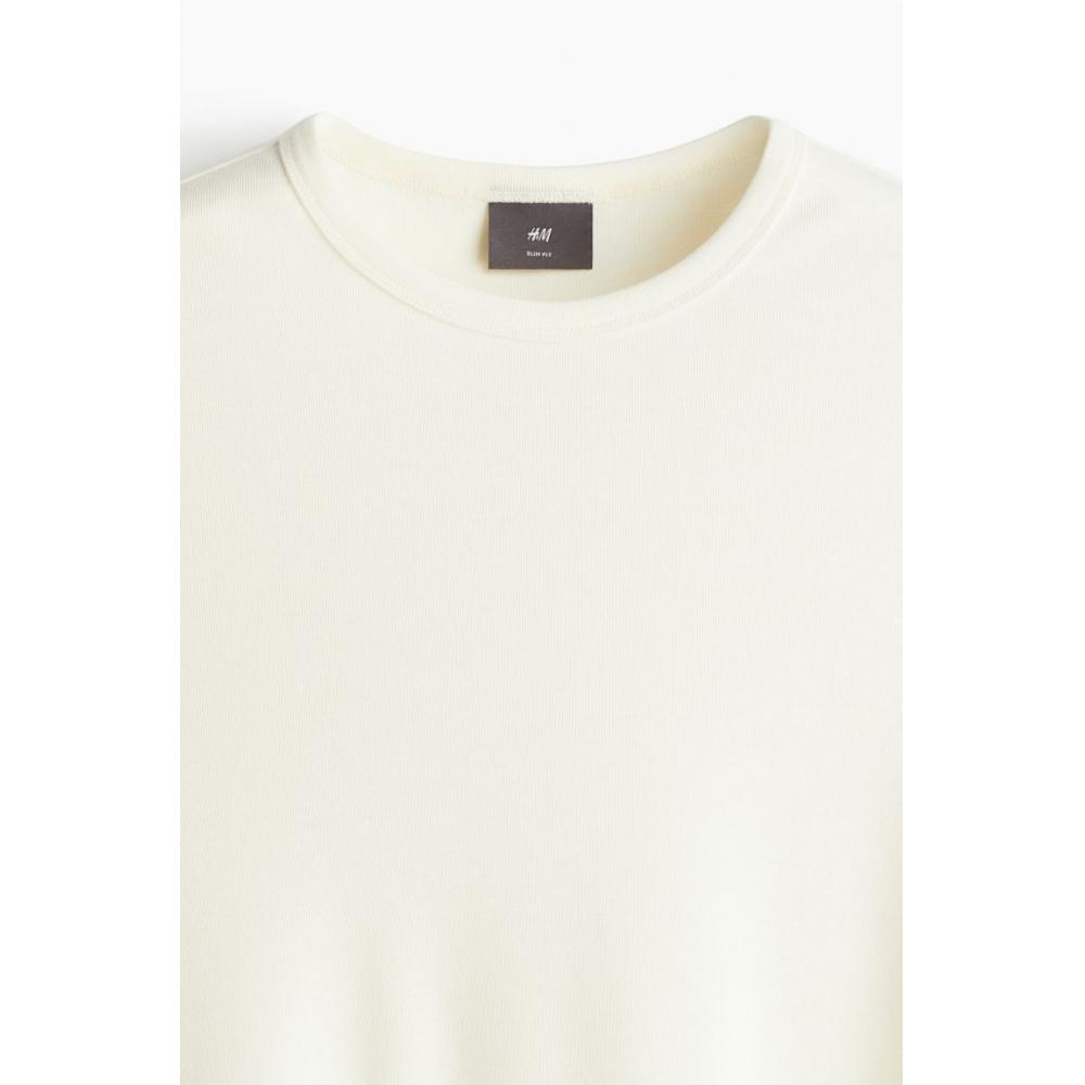 H M sliM FiT T sHirT creaM