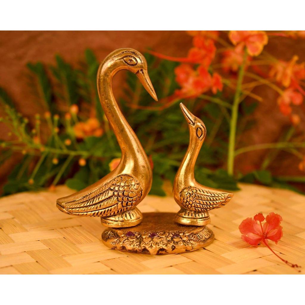 Paar küssender Enten Dekorative Schauobjekte Metall Schwan Set Statue für Heimtisch Büro Schreibtisch Dekoration 5x4,5x3 Zoll, Gold (1) Schwan