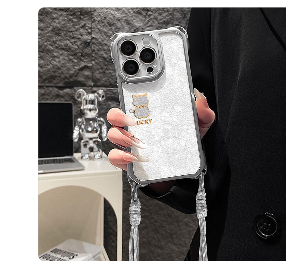 

Lucky cat is suitable for Apple 17 mobile phone case 16pro Apple couple model with lanyard. apple 7/apple 8