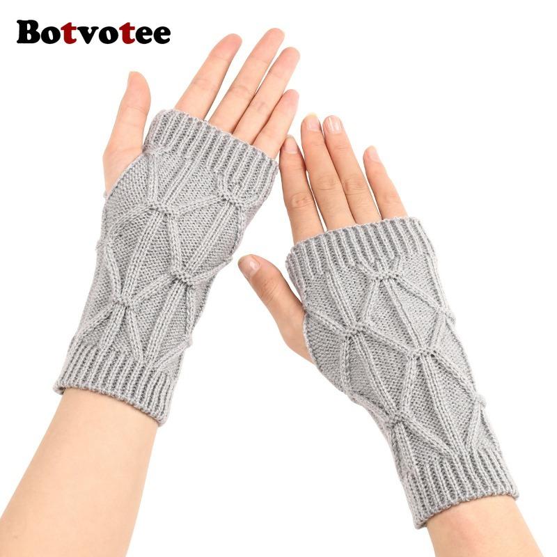 Botvotee Sleeves for Women Y2k Accessories Free Shipping Arm Warmers Short Sleeves Knitted Fingerless Gloves Winter Arm Guard