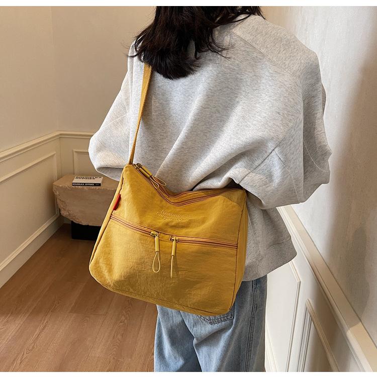 New Women's Bag, Korea Dongdaemun Embroidery Bag.