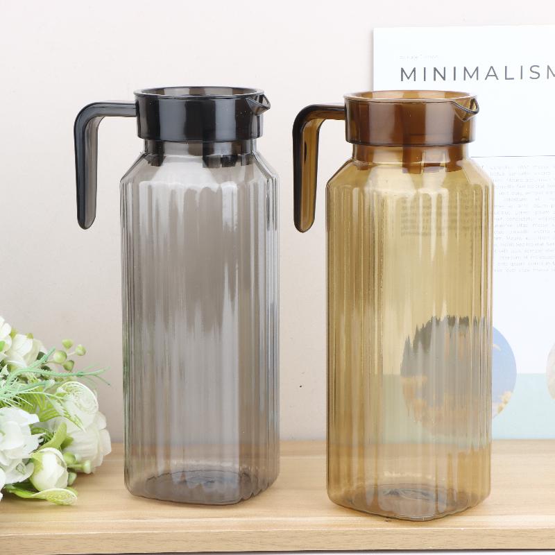 1.1L Large Capacity Ribbed Pitcher With Lid And Handle Transparent Water Jug Drink Storage Pot For Home And Office Use
