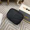 Rhombus Embroidery Thread Bag Women's New Retro Women's Bag Chain Messenger Bag Fashionable and Simple Small Square Bag