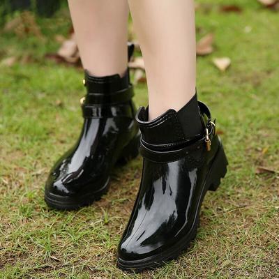 Stivali da pioggia moda donna Stivali da donna a punta Scarpe di gomma Stivali da pioggia da donna Stivali solidi casual