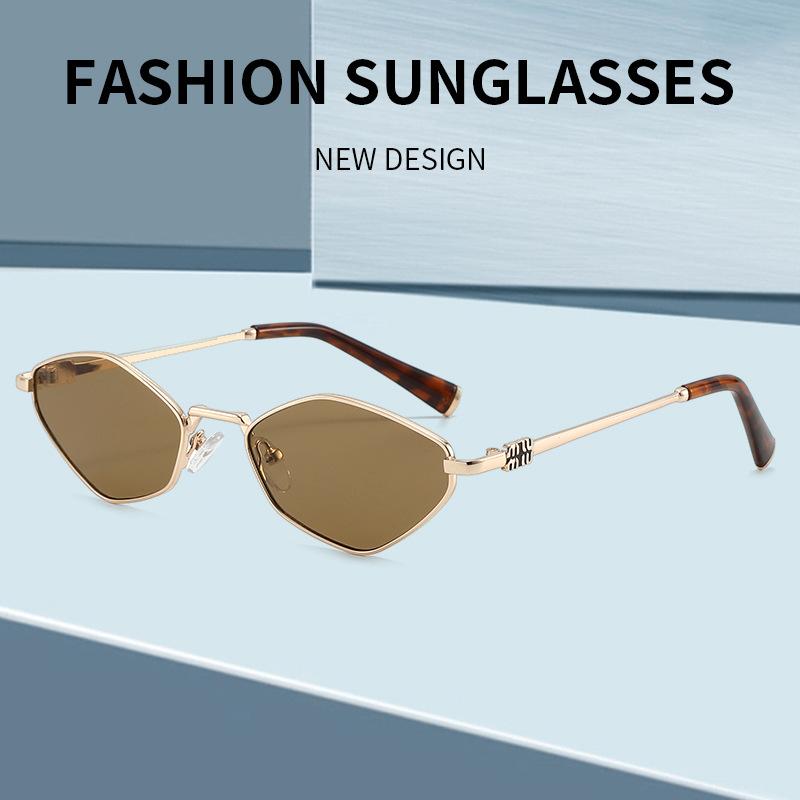 Korean Version Diamond Shape Sunglasses New Vintage Metal Full Frame Sun Glasses Women Men Outdoor Sunscreen Eyeglasses Goggles