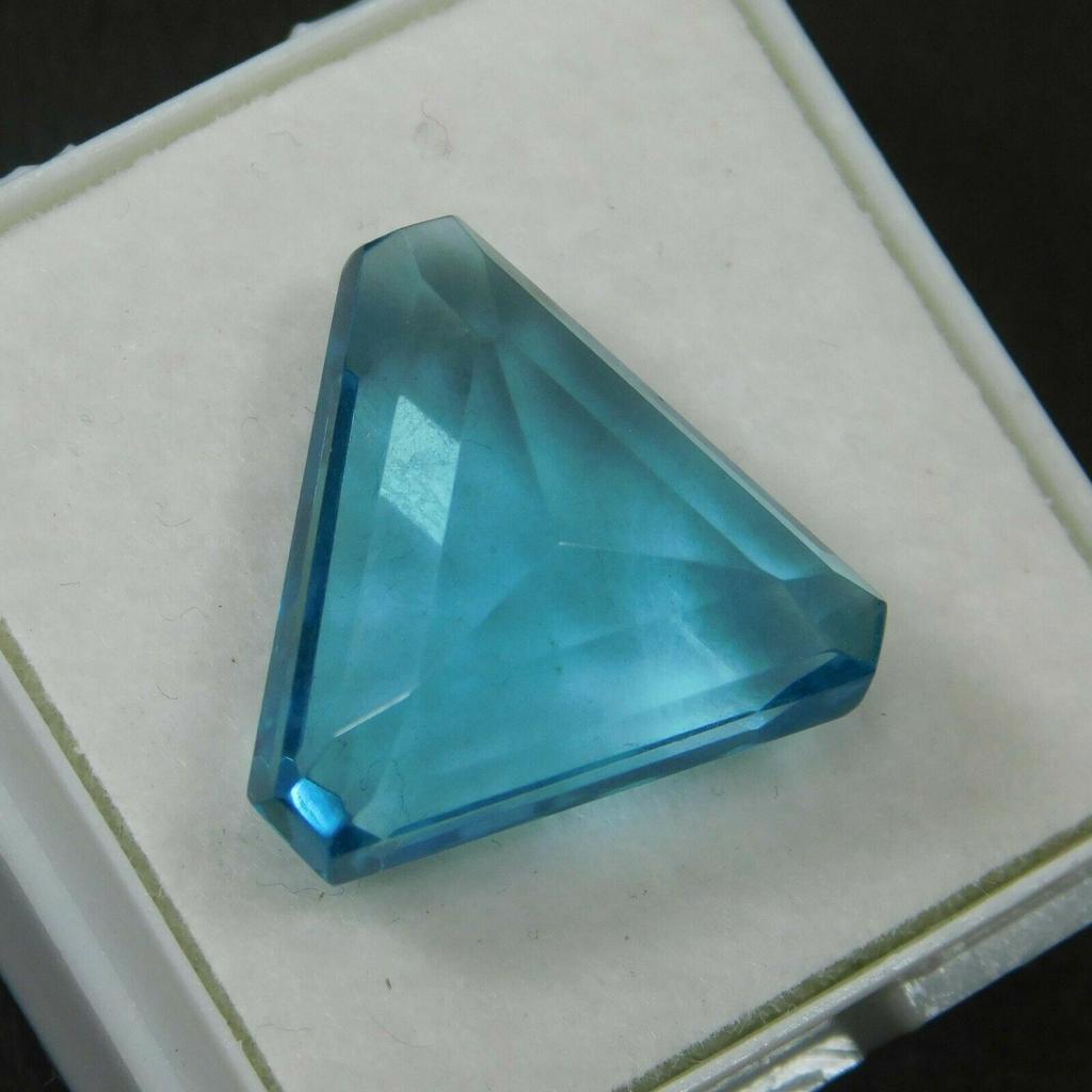 9 Ct A++ Blue Aquamarine   Gemstone Loose Trillion Cut Free Ship