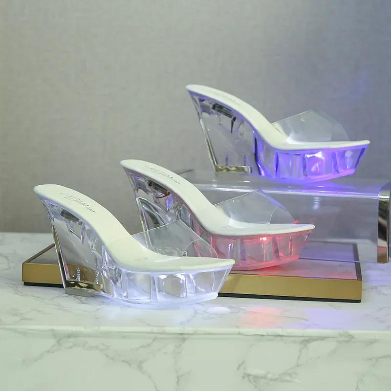Fashion Size 43 Ladies High Heels Slippers Luminous High Heels Light Up Fashion Catwalk Shoes Women 10cm Sandal