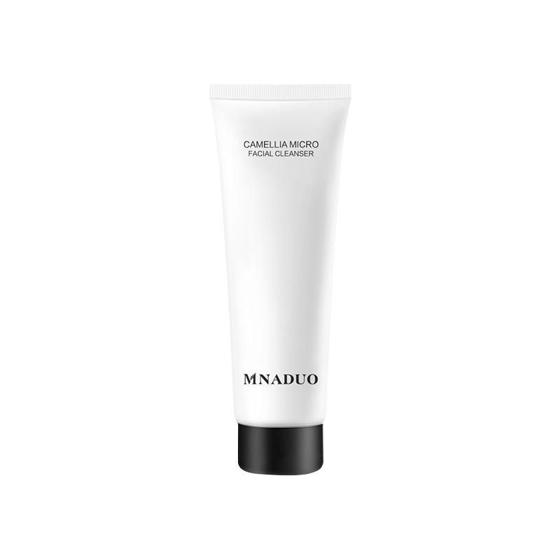 Kamelie Feuchtigkeitspflege Set: Essenzwasser, Lotion, Reinigungsmittel & Pfirsichblütencreme. Nicht fettend & erfrischend.