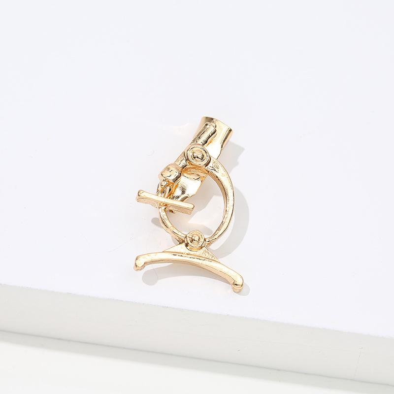 New Medical Medicine Brooch Pin Stethoscope Electrocardiogram Heart Shaped Enamel Metal Pin Nurse Doctor Backpack Lapel