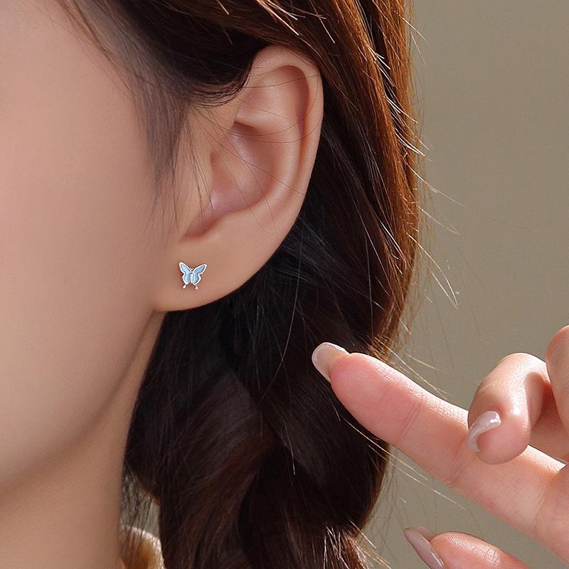 Exquisite Blue Butterfly Stud Earrings for Women - Simple, Fresh, Cute, Small. Perfect for Daily Commute or Student Wear. Trendy Design.