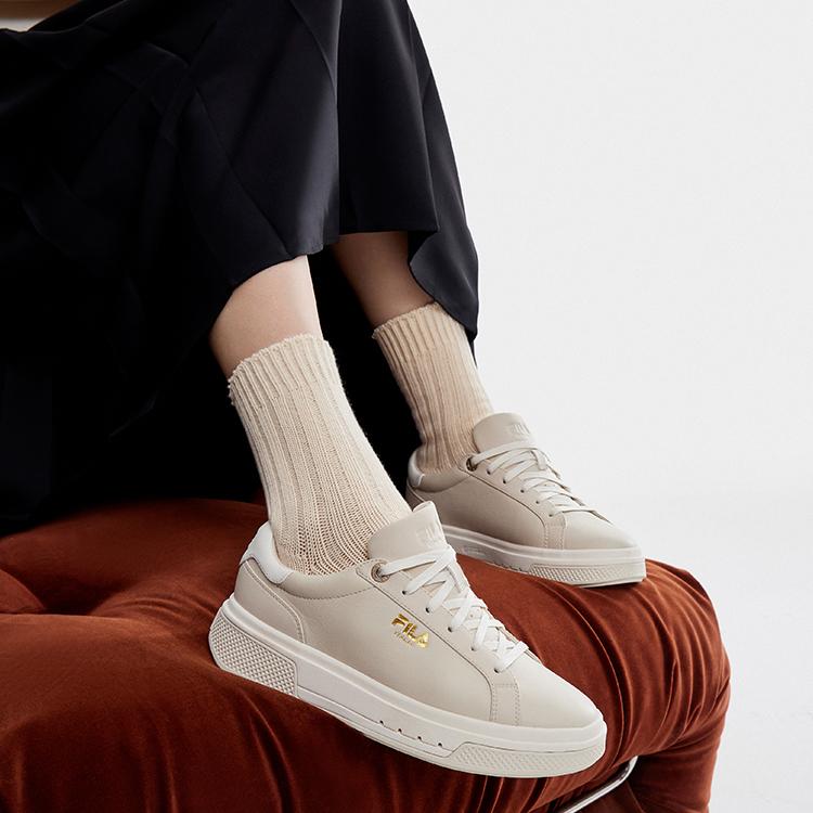 Fila Blocks Low-Top Sneakers Women Sneakers Almond F12W312204FFA