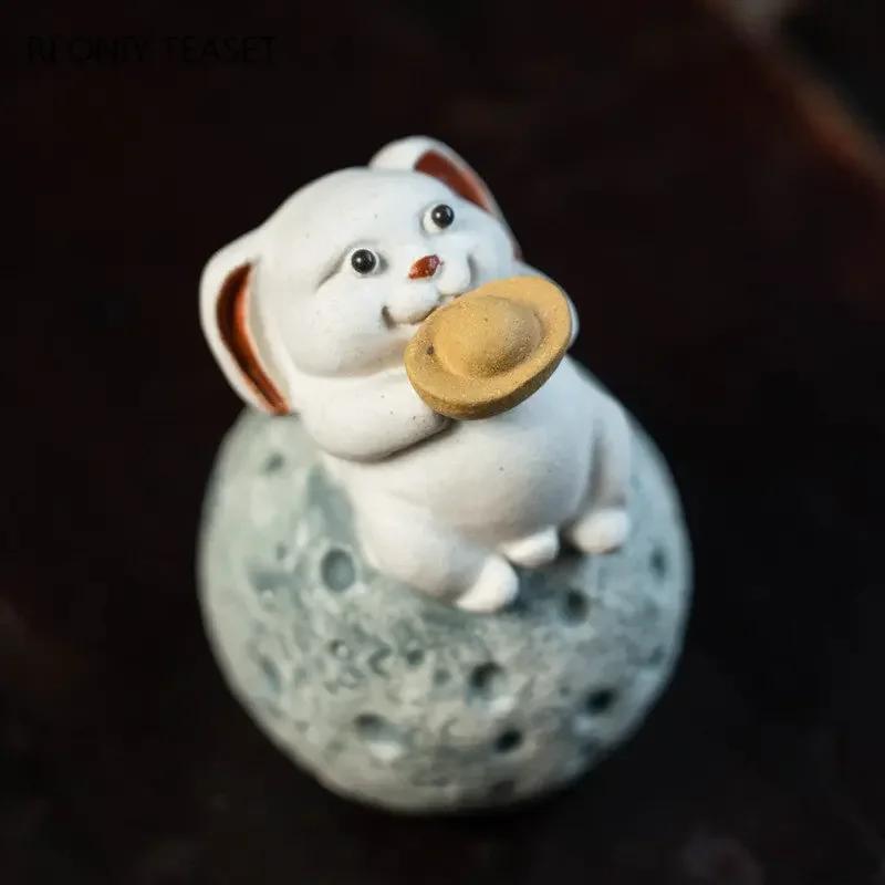 Chinese Yixing Handmade Sculpture Purple Clay Tea Pet Moon Rabbit Model Ornaments Tea Figurine Crafts Zisha Tea Set Decoration