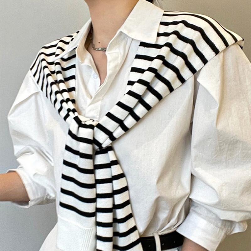 

Женский легкий вязаный шаль