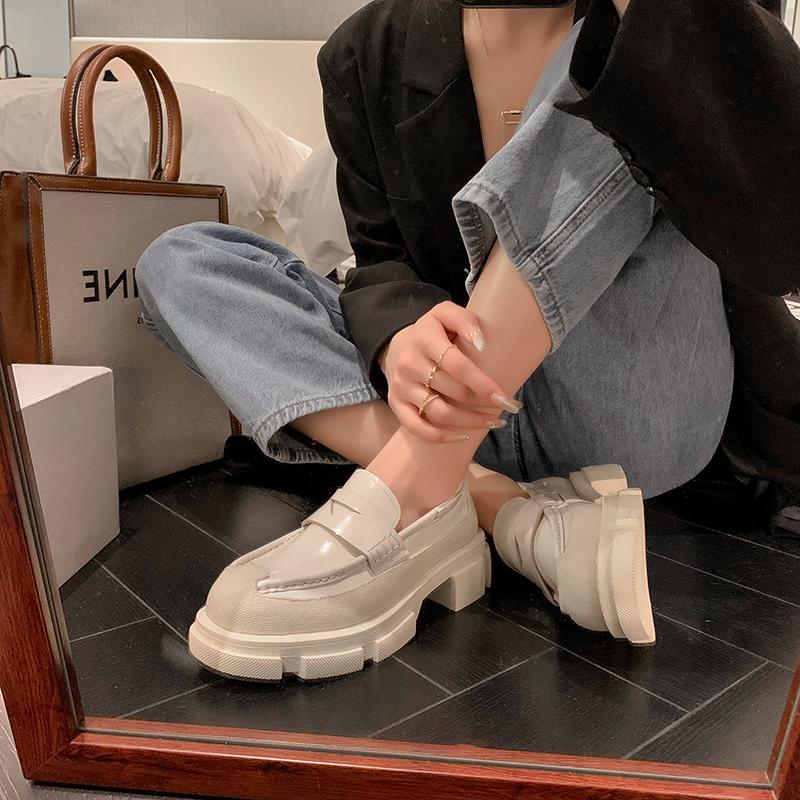 

Мода 2024 Новые Осенние Женские Лоферы Оксфорды Ретро Челси Женская Обувь Роскошные Туфли-Лодочки Обувь Баллок Платформа Женская Обувь 40(US 8) белый