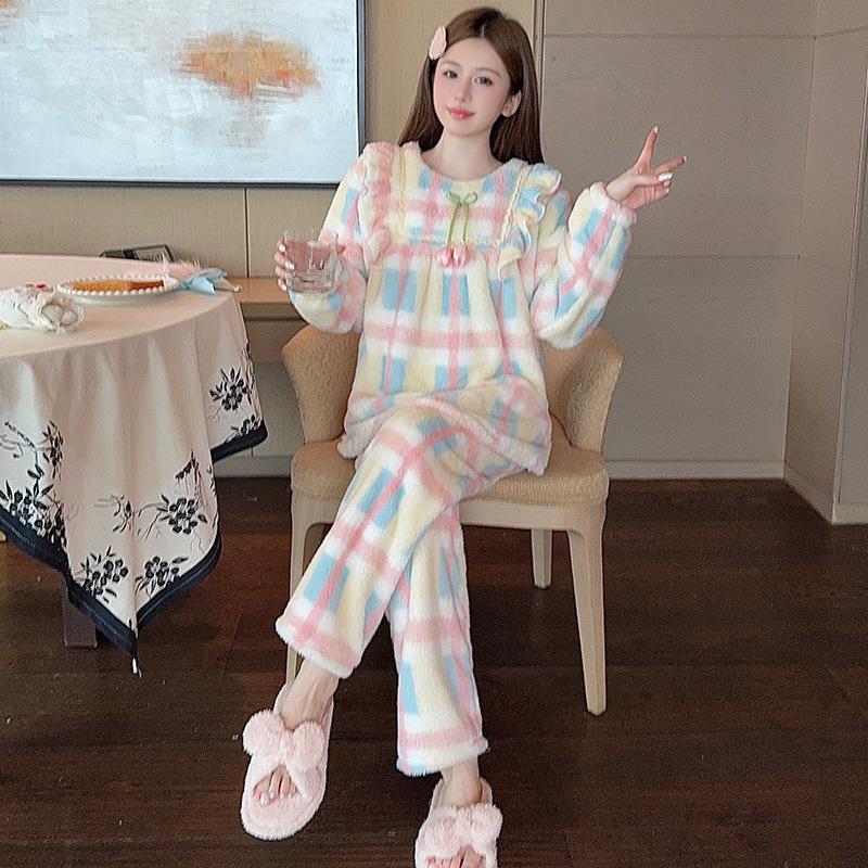 2025 Women's Coral Fleece Pajamas Set, Thick Long Sleeve & Pants, Sweet Style, Plus Size Homewear