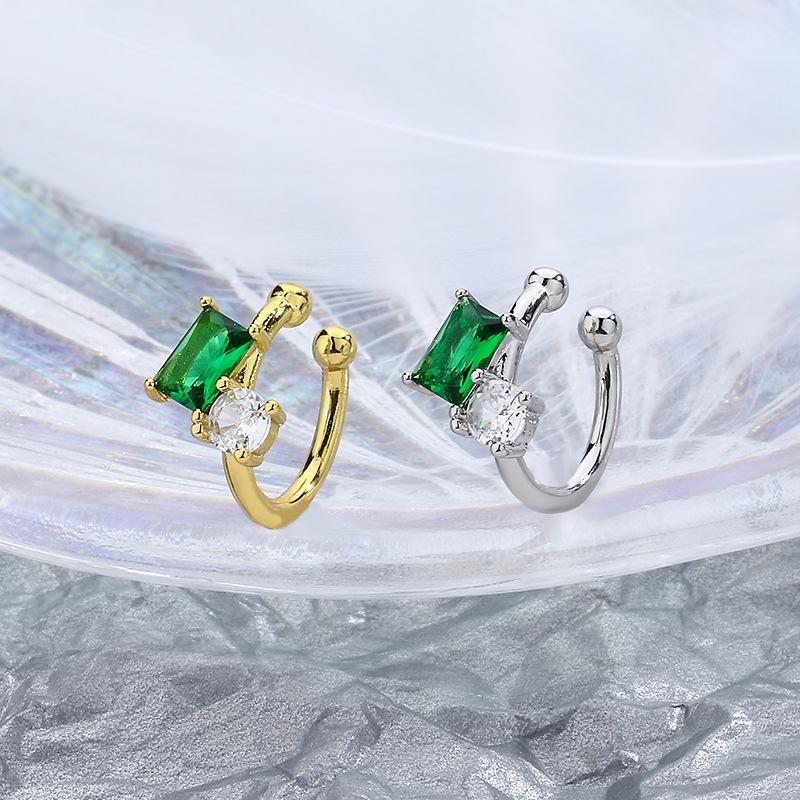 Yi Xuan Court Green Zircon Geometric Ear Cuff - Retro Emerald Style, No Piercing Required