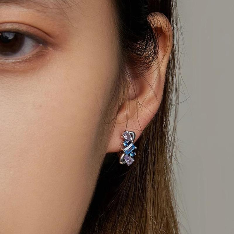 Ear buckle women, rectangular water drop bow jewelry, geometric combination arrangement
