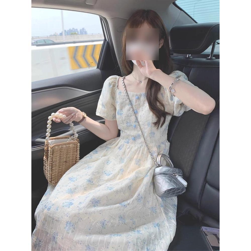 Seaside Vacation Square Collar Floral Dress for Women's Summer Waist and Thin Bubble Short-sleeved Long Skirt