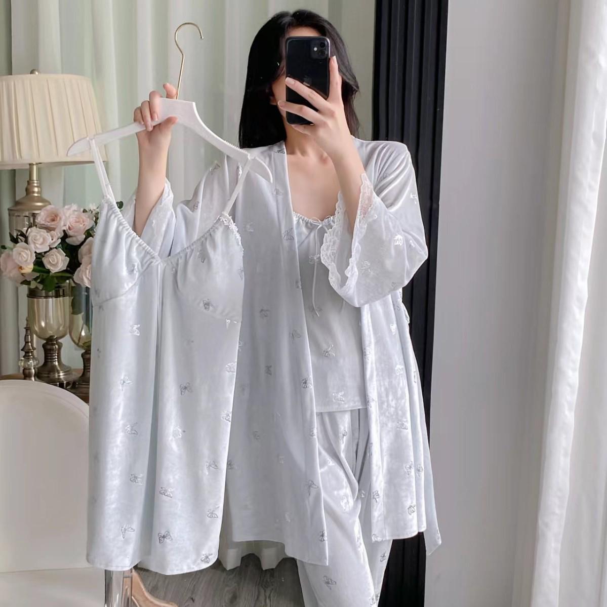 

Пижамный комплект из золотого велюра с принтом бабочек - С длинным рукавом, Теплый, 4 предмета, Подходит для осени и весны XL