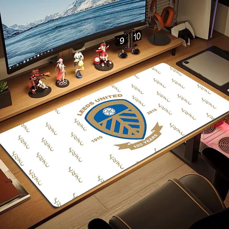 Leeds United Large Size Mouse Pad Large Gaming Table Cushion Non-slip Laptop Tablet Big Mousepad XXL Mat Mini PC Playmat With Lock edge