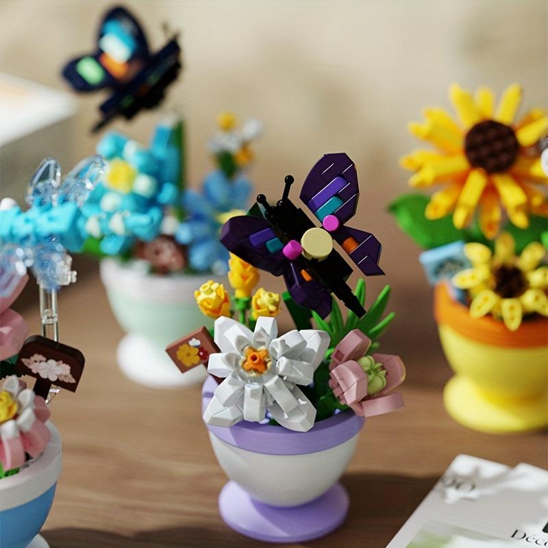 Creative flower insect model, particle building block toys, desktop accessories, room decoration, birthday and Christmas gifts