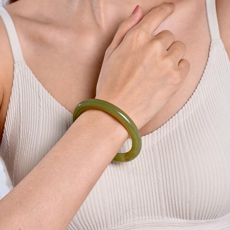 New Simple Smooth Round Vintage Acrylic Resin Cuff Big Bracelet Bangle For Women Open Wrist Bangles Accessories Bijoux Pulseras