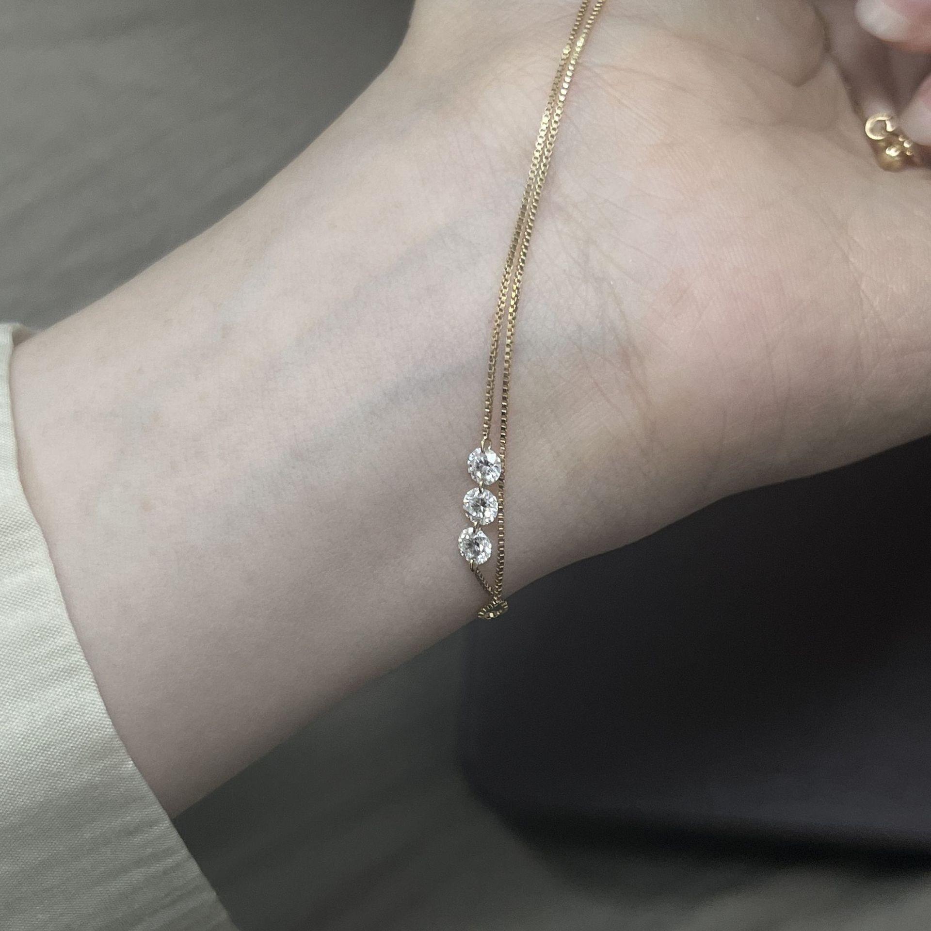 Изысканное простое ожерелье-чокер на змеиной цепочке из нержавеющей стали с 3 круглыми стразами для женщин, ожерелье-воротник для темперамента, ювелирные изделия, подарки золотой