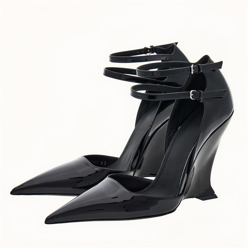 Fashion Brand Fashion Show Sexy Buckle Wedge Sandals Summer New Party Wedding Prom Red Black Europe America Women's Shoes Size 35-43