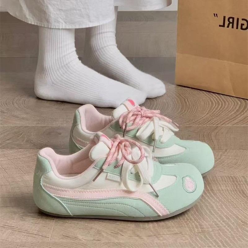 Women's new platform white shoes versatile niche shoes student soft baseplate shoes