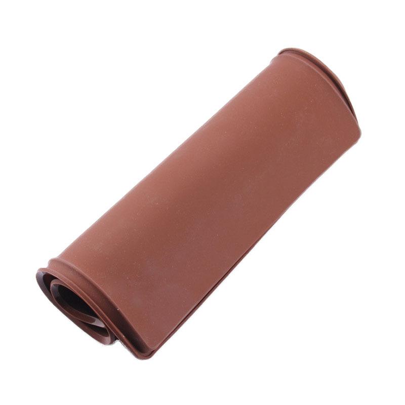 

Многофункциональный силиконовый коврик для рулета, противень для выпечки, форма для выпечки швейцарского рулета, кухонный инструмент 1pcs шоколадный