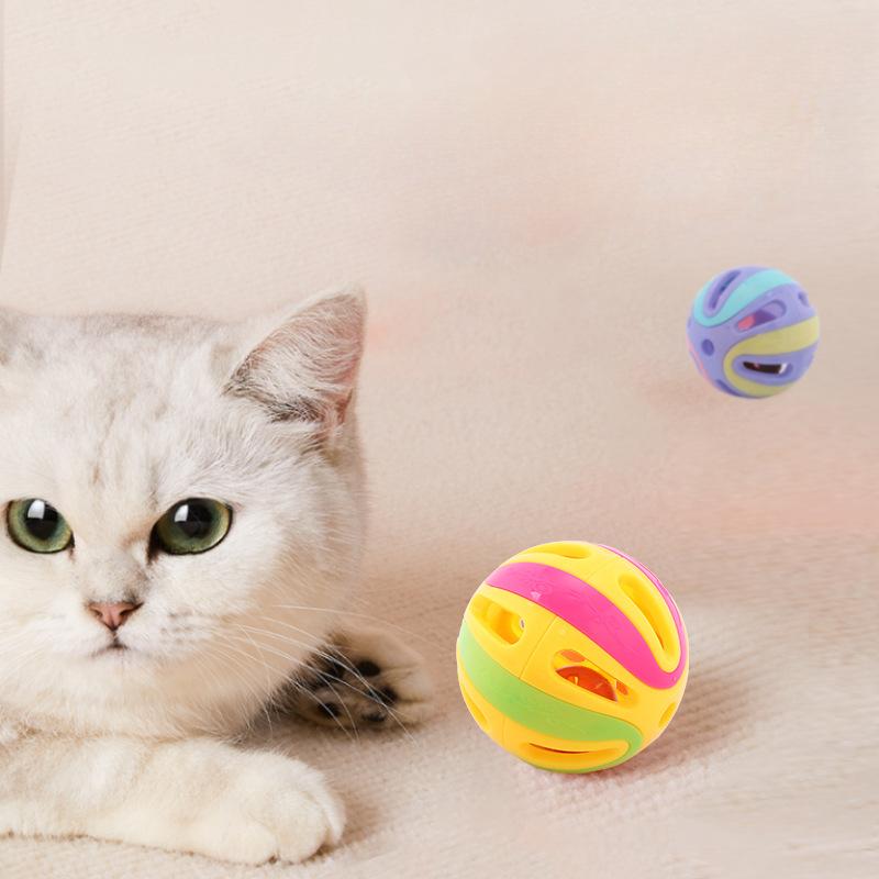 Bell Ball Cat Toys kitten Colorful Playing Ball Toys Interactive Funny Plastic Cat Sound Toy Cat Ball Chase Toy Pet Supplies