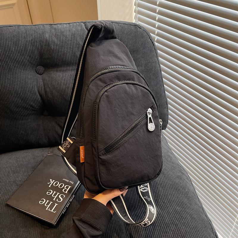 

Модная повседневная нагрудная сумка весна новая легкая нейлоновая сумка на плечо сумка-мессенджер чёрный